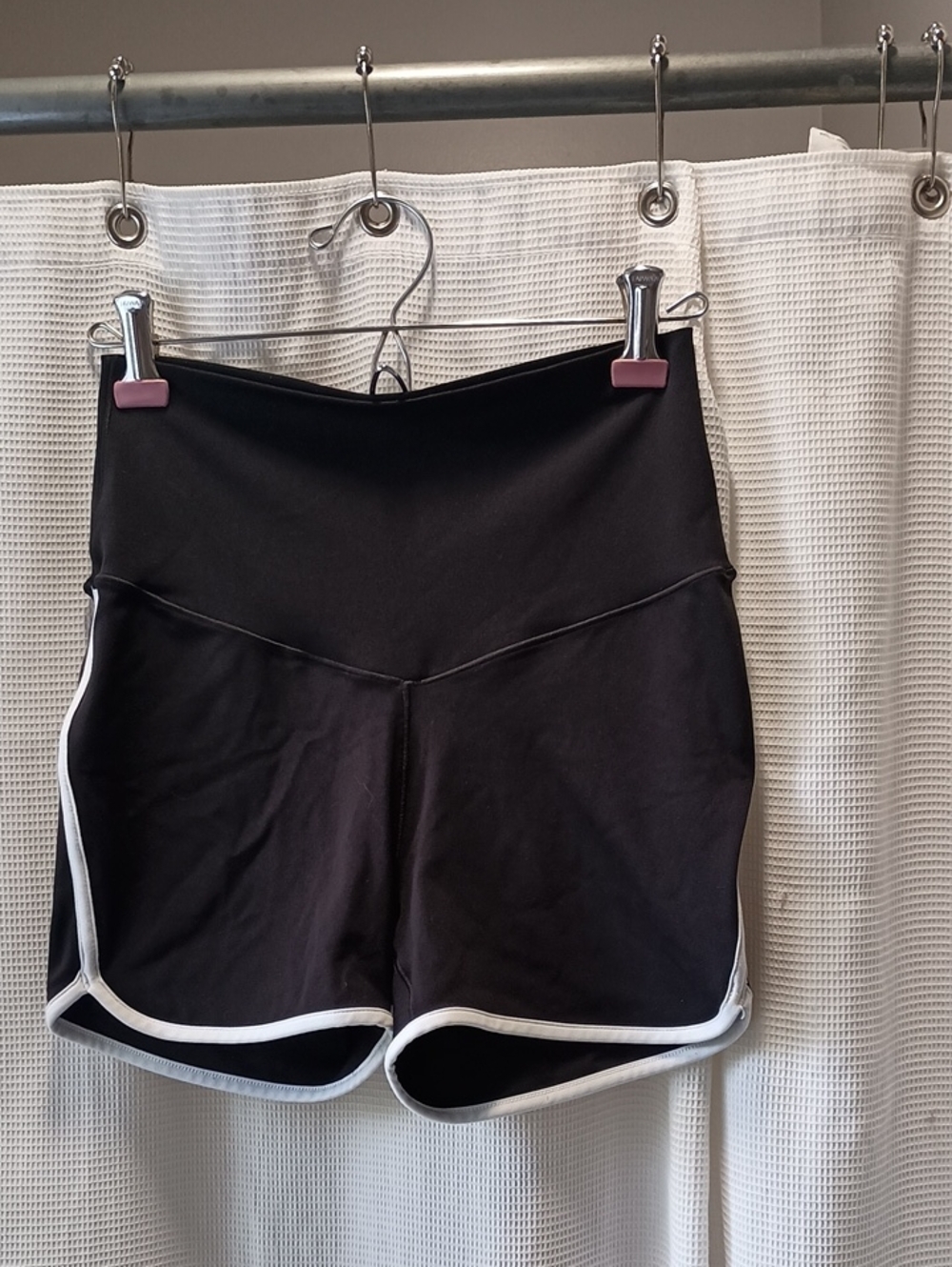 aerie Offline Real Me High Rise Shortie * EUC* Medium
